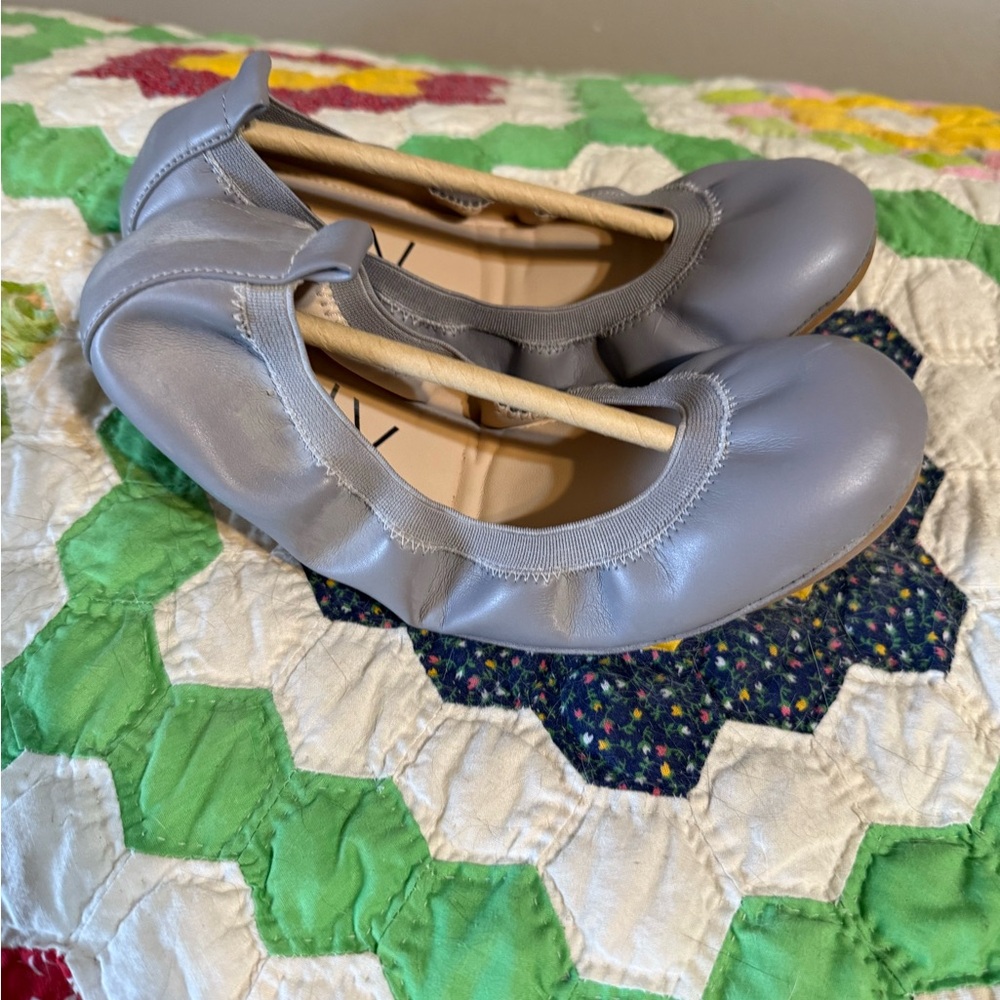 Gray Ballet Flats